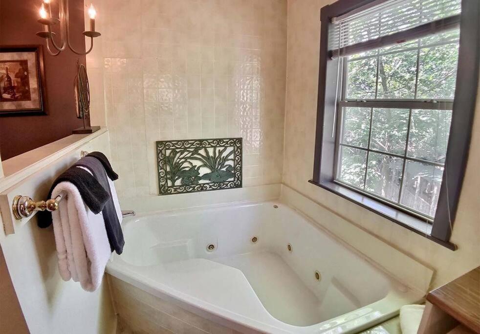 D'Vinery Rock Cottage/ #6 Eureka Springs Esterno foto